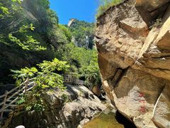 -黑龙潭风景区