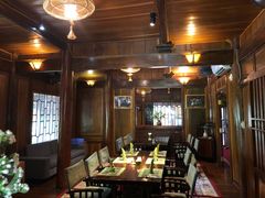 -Lam Vien Restaurant