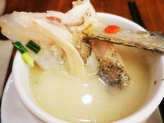 大金湖有机鱼头白汤-渔老大·有机鱼馆·老字号(古城店)