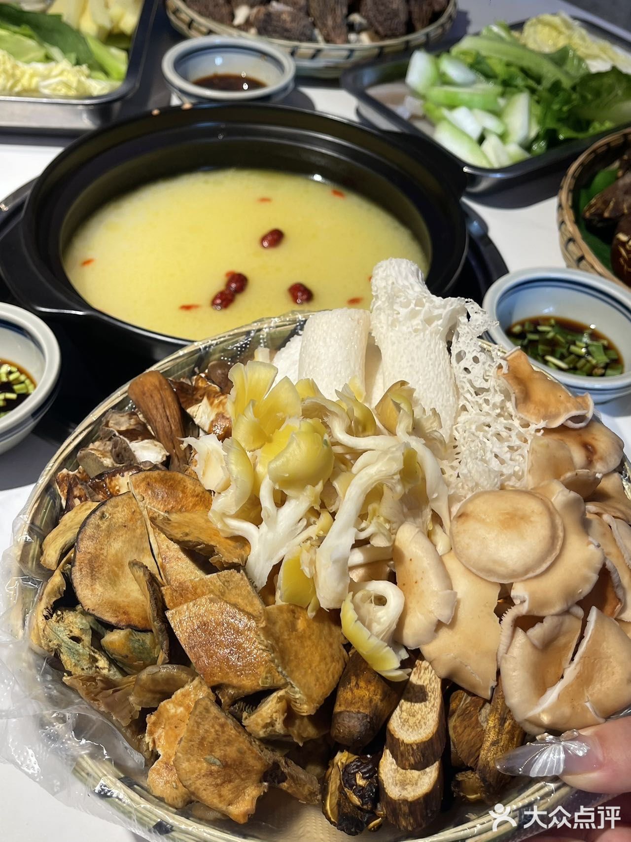 在昆明‼️老鹅汤野生菌火锅🍄