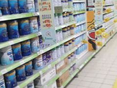 -家乐福(四元桥购物中心店)