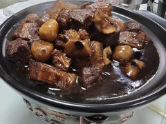 板栗焖肉-山里人家
