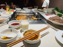 -海底捞火锅鲜切牛肉主题店(长寿路店)
