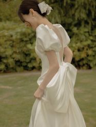 -LAFINE 兰斐婚纱礼服馆