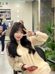-HAIR HERE造型