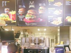 -麦当劳(健德桥得来速店)