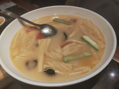 -汤城小厨•粤菜•靓汤(苏州街店)