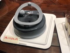 -好利来(上海虹桥新天地Lab主题店)