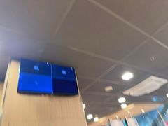 -麦当劳(轻轨曹杨路店)