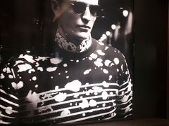 -Gucci(时代广场店)