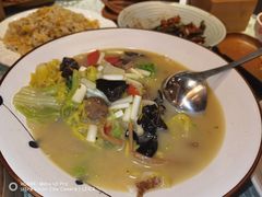 -小六汤包砂煲菜(文景路店)