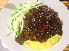 -吴草鸡爪오초닭발韩食堂(融恒盈嘉中心店)