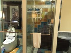 喜鹊愉家(东明路)-喜鹊愉家酒店(郑州曼哈顿博览中心地铁站店)