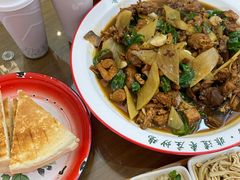 -鲁南仔·滕州炒鸡(经三路店)