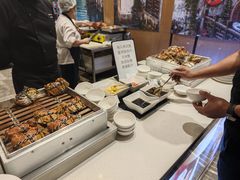 -飨食汇全日制餐厅·昆山皇冠假日酒店(九方店)