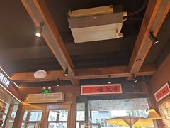 -巴卤社老火锅(财富店)