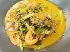 杂鱼一锅鲜-饭怕鱼·黄焖鲟龙鱼(湖大店)