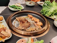 -梨花甄选自助烤肉(小寨原力场店)