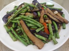 茄子紫苏炒豆角-横岗朋仔餐厅