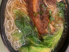 酱汁熏鱼面-食惠里小笼包面馆(越秀店)
