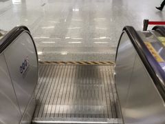 -汉中路(地铁站)