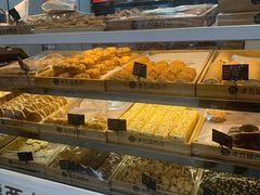 面包甜点陈列柜-津五福西点(靖江桥店)