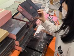 -一直娱POP研究所(西单华威潮铺街店)