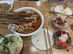 -嘉州叶婆婆钵钵鸡(建设路店)