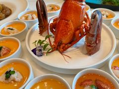 龙腾四海波士顿龙虾-无锡瑞廷西郊酒店·悦湖景观餐厅