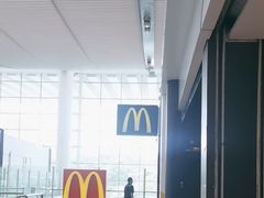 -麦当劳(深圳北站高铁店)