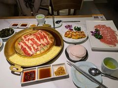 -猪啊牛呀羊啊铜盘烤肉(正大广场店)