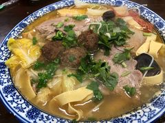 -崇德楼水盆牛羊肉泡馍馆(文艺路店)