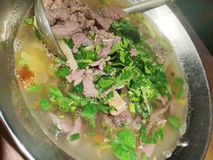 -杨三孃跷脚牛肉(中粮鸿云悦街店)