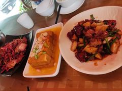 -隔壁老王·家常云南菜(花巷店)