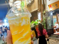 芒果脏脏茶-艾莱克咖啡面包坊·甜心对白