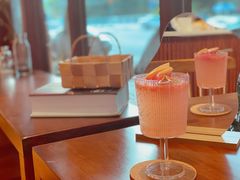-C.Y Cafe