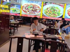 -川流不息·地道川菜·小龙虾(松东路店)