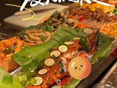 -广州万富希尔顿酒店·感趣自助餐厅·金秋蟹宴生蚝海鲜刺身烧烤