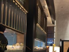 -铭牛烧肉·和牛海鲜自助(高新月牙湖店)