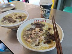 鸡汤米线-文山荷鲜居(翠湖店)