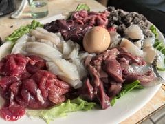 -大富蚝乌东哥饭店·石锅鱼杂·柠檬鸭(革新路店)