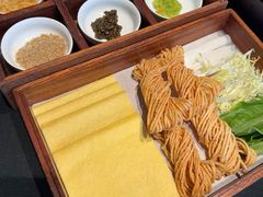 -鲁采LU STYLE(新天地店)