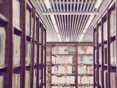 -中国人民大学图书馆新馆
