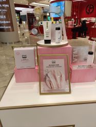-奥伦纳素Erno Laszlo