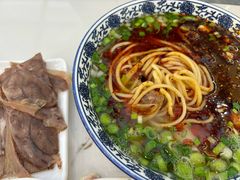 -伊穆祥牛肉面总店·清真