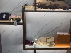 -聚云奢二手奢侈品黄金手表包包回收·中古店(上海店)