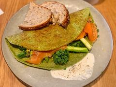 烟熏三文鱼芦竹笋香草蛋饼-Wagas沃歌斯(汇智店)