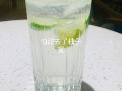 青柠柚子蜜苏打-BE BRIGHT KITCHEN(正佳广场店)