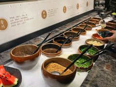 自助调料区-湊湊火锅·茶憩(东城万达店)
