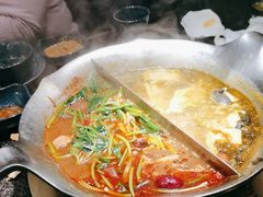 -湊湊火锅·茶憩(打浦桥日月光店)